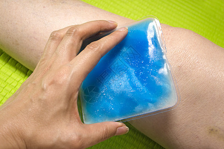 肌肉痛的冰包女性援助治疗卫生白色伤害手腕凝胶保健疼痛图片