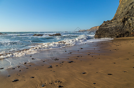 大西洋岩石海岸视图阴霾地平线旅行全景海景蓝色石头旋转假期海岸线图片