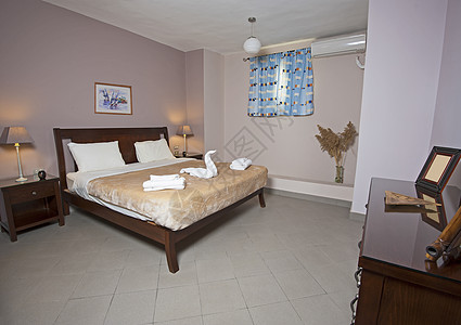 豪华卧室室内设计公寓框架淡紫色装饰枕头房间床头柜风格家具奢华图片