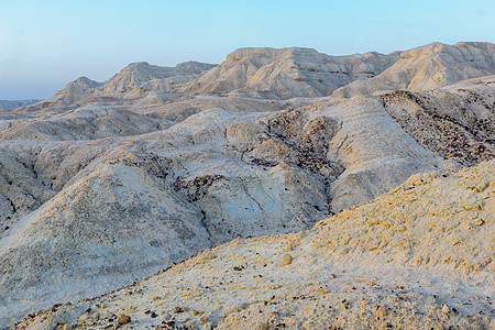 马尔斯通岩层石头编队风景矿物旅行死海爬坡沙漠小时蓝色图片