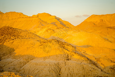 马尔斯通岩层风景地标矿物爬坡死海岩石旅行沙漠地质学悬崖图片