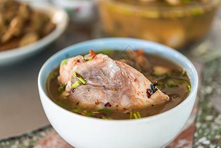 热辣酸海鲜汤汤汤汤食物草本植物美食街道功夫餐厅海鲜市场辣椒牛奶图片