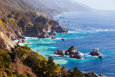 美国加利福尼亚州海滨海岸线观测太阳蓝色海滩戏剧性薄雾波浪旅行丘陵沿海悬崖图片