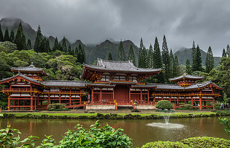 美国夏威夷瓦胡省卡尼欧赫的拜多佛寺纪念馆寺庙公园寺庙谷佛教徒建筑学信仰锦鲤兼尾池塘图片