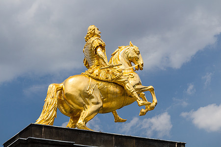 金马金马黄金再生者 八月巨人雕像雕塑旅游纪念碑艺术骑手建筑学日光建筑数数骑术图片