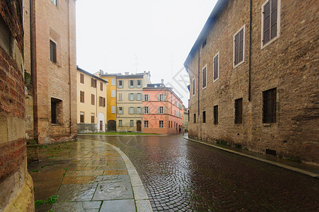 Parma历史中心房子建筑建筑学地标街道旅游城市景观蓝色住宅图片