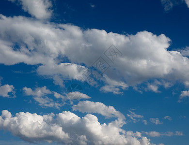 蓝色天空 有云彩背景空白白色天气蓝天图片