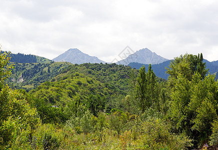 山脉地貌登山地块高度旅游全景环境阳光风景天空蓝色图片