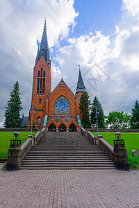 在图尔库的迈克尔教堂晴天城市建筑学历史大天使景观红砖宗教旅游历史性图片