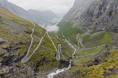 Trollstigen山山路图片