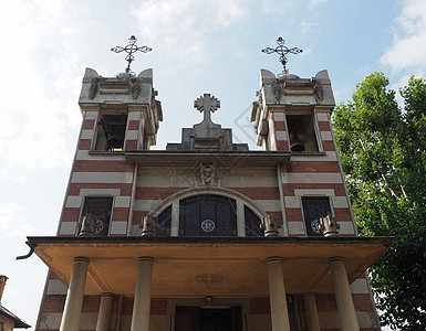 科莱尼诺Leumann村圣伊丽莎白教堂村庄城市建筑学教会联盟工人地标景观建筑图片