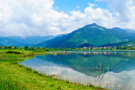 普拉夫湖码头城市绿色农村旅行蓝色木头村庄风景旅游图片