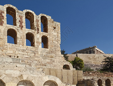 希腊雅典著名的Odeon墙壁旅游海洋剧场城市蓝天历史性考古学避风港古董寺庙图片
