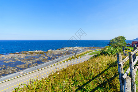 天然气半岛La Martre的沿海视图半岛悬崖海洋喘气旅行建筑村庄海岸质量控制海岸线图片