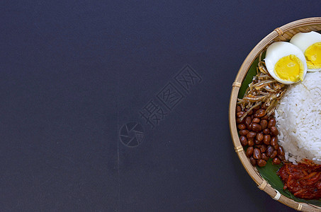 纳西莱马克盘子黄瓜烹饪文化食物早餐香料马来语美食辣椒图片