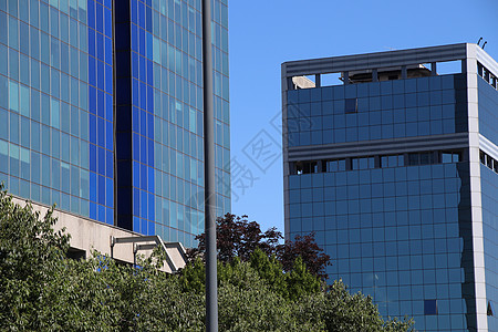 现代架构城市公寓玻璃金融建筑学办公室天空窗户建筑经济图片