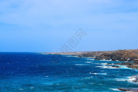 加勒比海阿鲁巴岛上的 Arikok 自然公园 岩石海岸有沙漠和海浪水池国家石头热带支撑旅游峡谷天气天空旅行图片