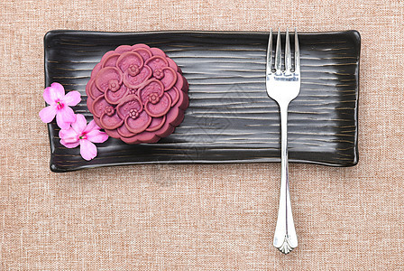 紫色日本果酱问候季节性节日面包蛋糕白色美食糕点文化传统图片