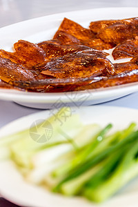 北京鸭或北京烤鸭是中国菜食物美食盘子食谱餐厅服务传统皮肤蔬菜厨房图片