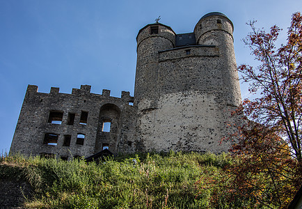 德国最好的保存城堡历史爬坡防御塔废墟灰色格劳中产阶级蓝色拱道堡垒背景图片