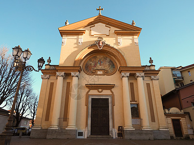 Grugliasco的圣卡西亚诺教堂景观建筑建筑学教会城市地标联盟图片