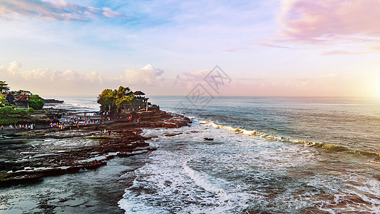 塔纳罗托和巴图博隆寺庙旅行热带历史海洋海浪石头吸引力宗教地标建筑图片