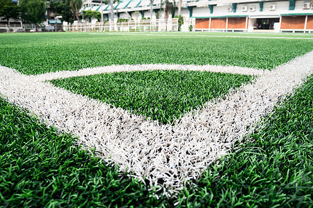 足球场和草地在运动室外体育场角视图 户外运动和健身概念图片