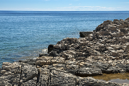 克罗地亚克罗埃达斑点天空旅游海滩和平海岸线支撑情调岩石旅行图片