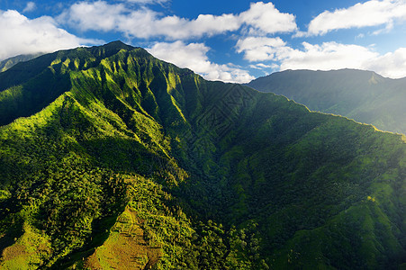 夏威夷Kauai绿地空中观察旅行天空旅游直升机假期场地公园游客山脉闲暇图片