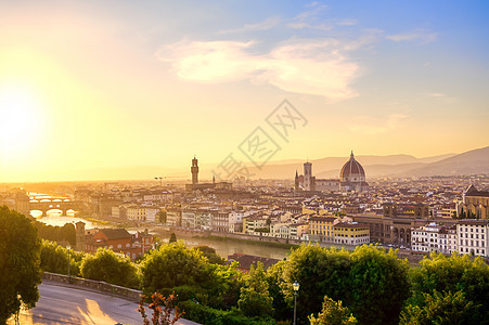 意大利佛罗伦萨空中观察旅游大教堂游客圆顶日出天际景观日落地标城市图片
