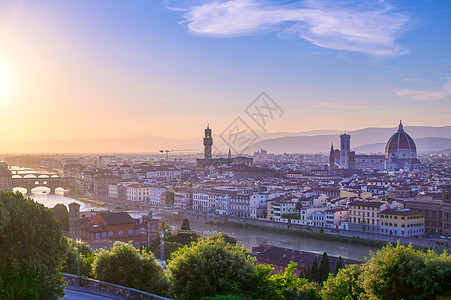 意大利佛罗伦萨空中观察景观天际地标建筑日落旅行旅游城市大教堂圆顶图片