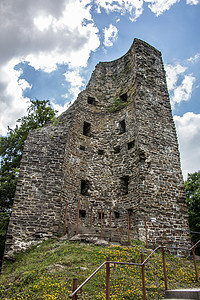 鲁尼德城堡瓦登堡灌木堡垒天空蓝色岩石格劳城堡树木石工灰色图片