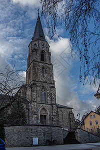 贝兹多夫的圣伊格纳修斯教堂教会玻璃窗石头彩色蓝色墙壁圆形大厅宗教中殿图片