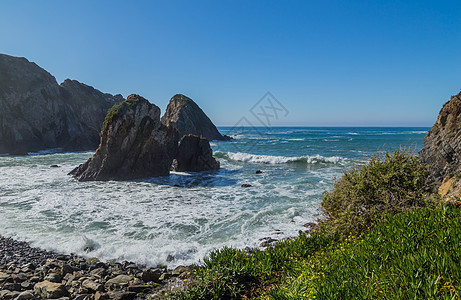 大西洋岩石海岸视图海洋旋转海岸线阴霾蓝色旅行地平线海景季节支撑图片