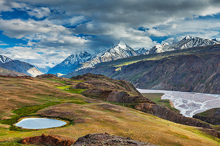 印度喜马拉雅山喜马拉雅地貌山谷山脉天空高山风景湖泊图片
