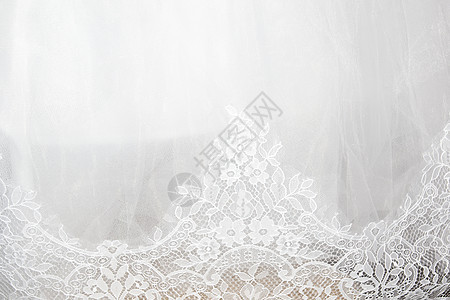 新娘的部分白礼服是刺绣装饰的白色奢华婚姻婚纱传统礼服裙子女士衣服图片