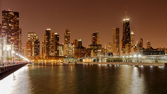 芝加哥夜夜天线图片