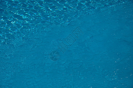 旅馆游泳池中的水图片