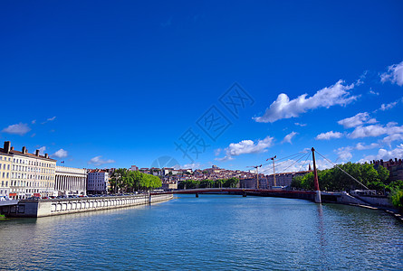 法国里昂 萨昂河沿岸的法国蓝色教会历史性天空大教堂天桥建筑地标旅行城市图片