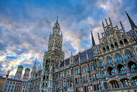 德国慕尼黑新市政厅城市旅游大教堂教会历史性广场大厅市政旅行建筑图片
