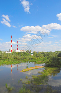 美丽的夏季风景反射植物环境白色城市活力蒸汽技术池塘车站图片