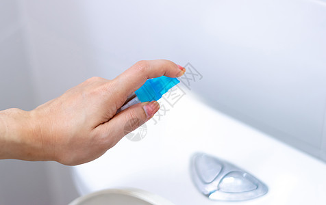 防止Corona病毒2019Covid19的清洁保护消毒瓶子感染民众酒精卫生间卫生洗手间疾病防腐剂图片