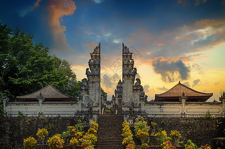 印度尼西亚巴厘寺庙热带旅游上帝假期石头寺庙海洋情调历史雕像图片