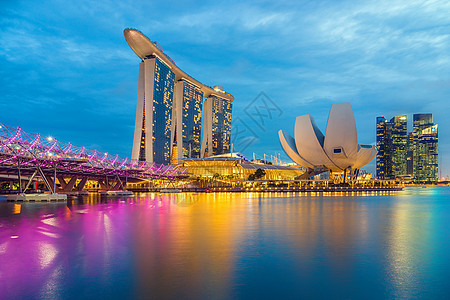 新加坡对Marina Bay沙滩的观察班级城市酒店建筑学世界蓝色风景灯光旅行奢华图片