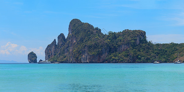 泰国Phi Phi岛美丽的海湾海岸线旅行旅游运输假期海洋地平线冲浪海岸血管图片