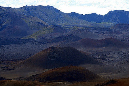 内地火山坑图片