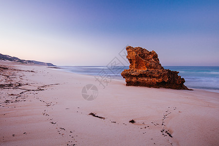 澳大利亚Rye 16号海滩日出悬崖旅游岩石海岸线阳光海浪海岸海洋旅行图片