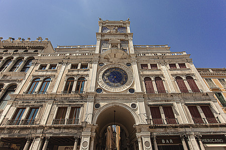 威尼斯2号时钟塔图片