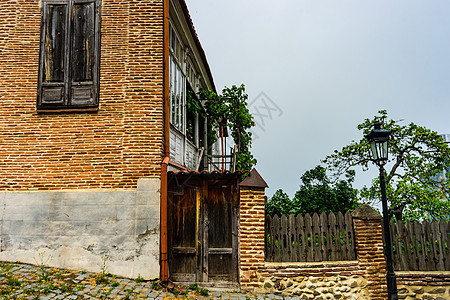 旧城镇Sighnaghi外表地区雕刻教会地标旅行爬坡旅游圆顶街道图片