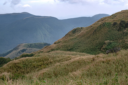 台湾台北长明山国家公园的吉青山地貌植物天空旅游场地风景森林蓝色绿色旅行图片